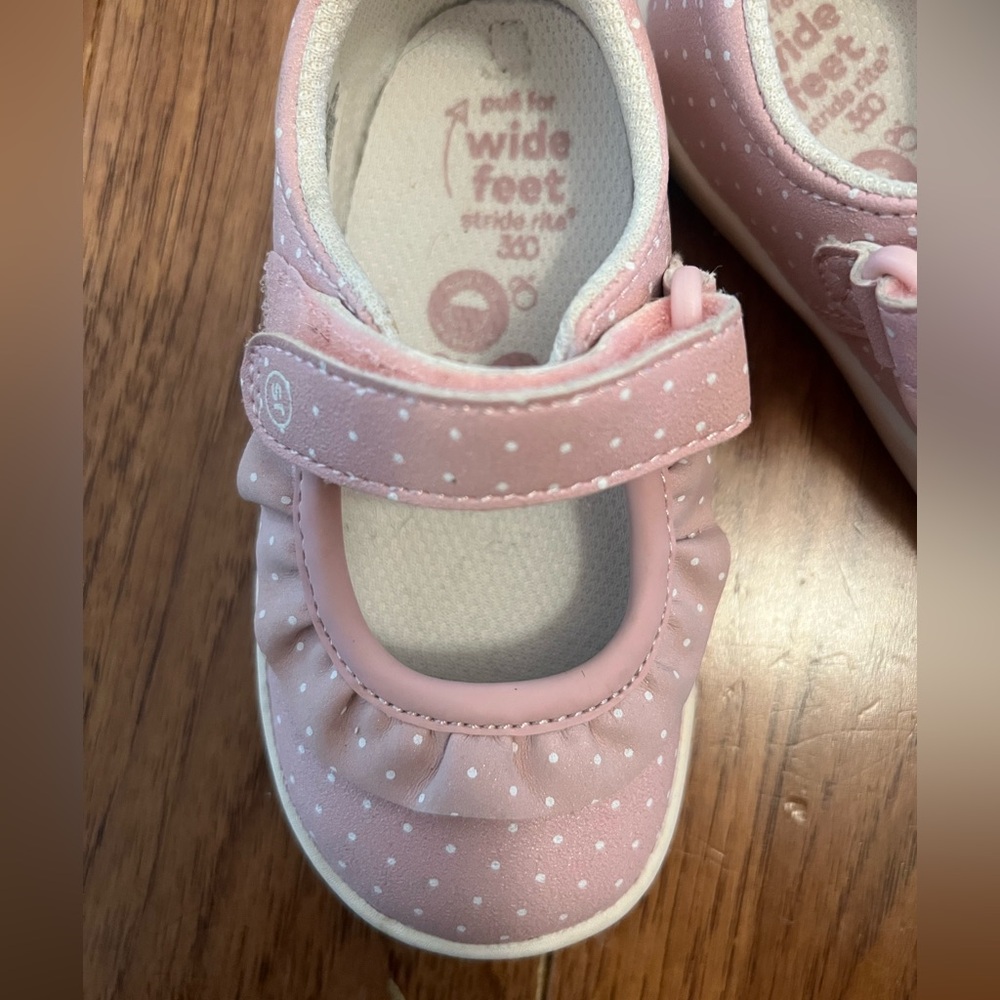 Toddler Girls Shoe Bundle - Picture 3 of 5